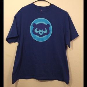 EUC Men’s Majestic Cubs tee 2XL